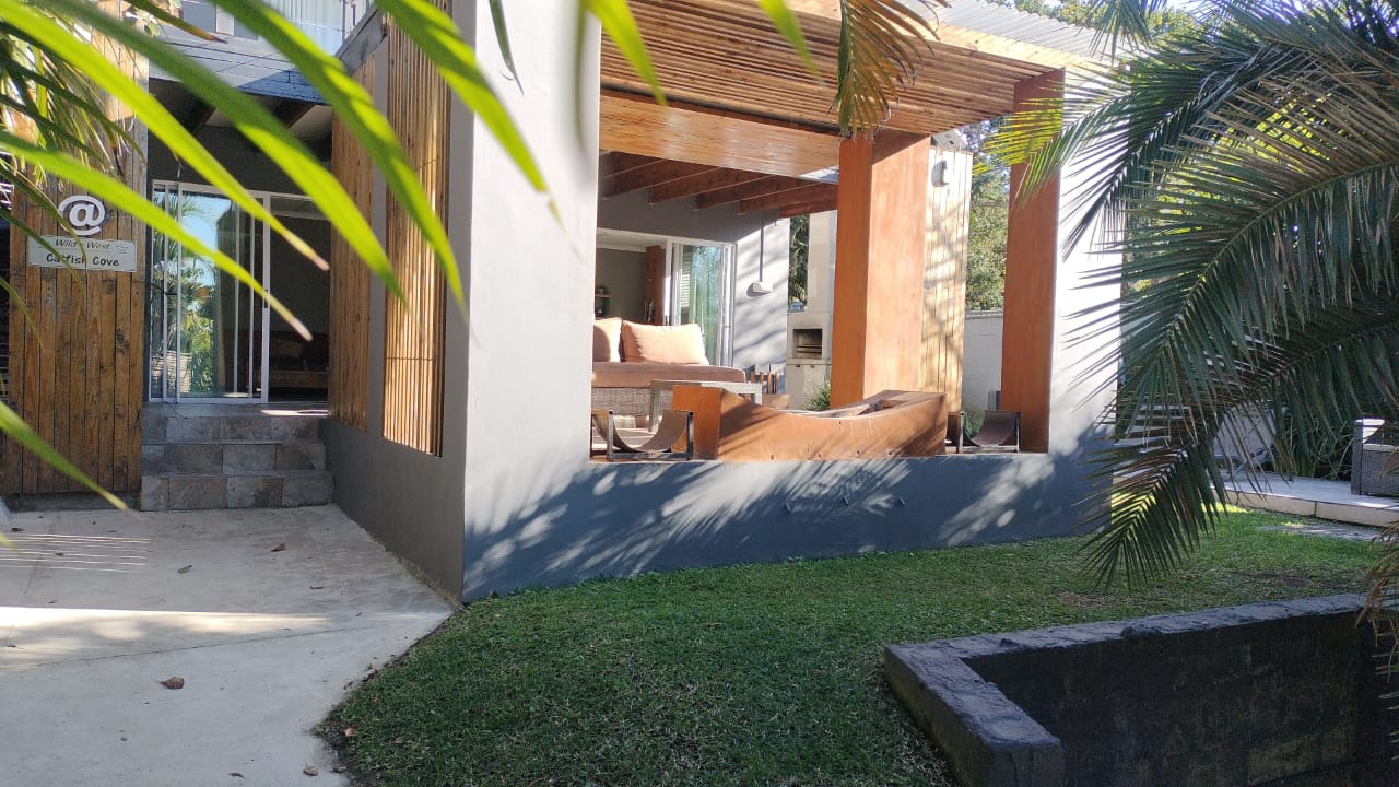 Catfish Cove Entrance in Coffee bay