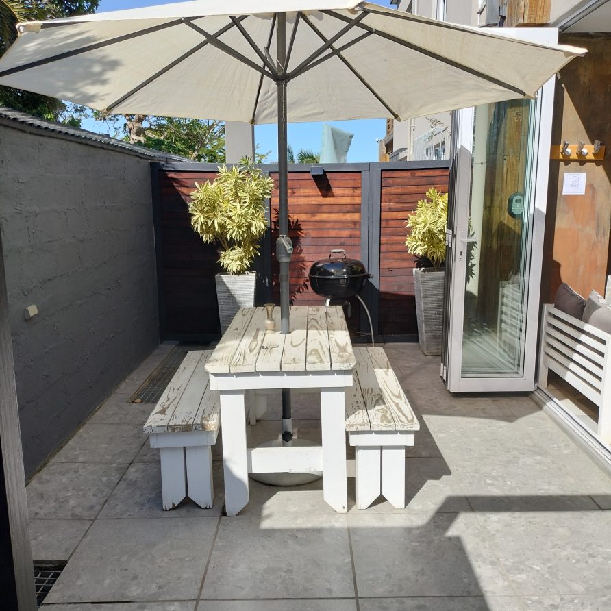 Dorado digs in Coffee Bay Outside